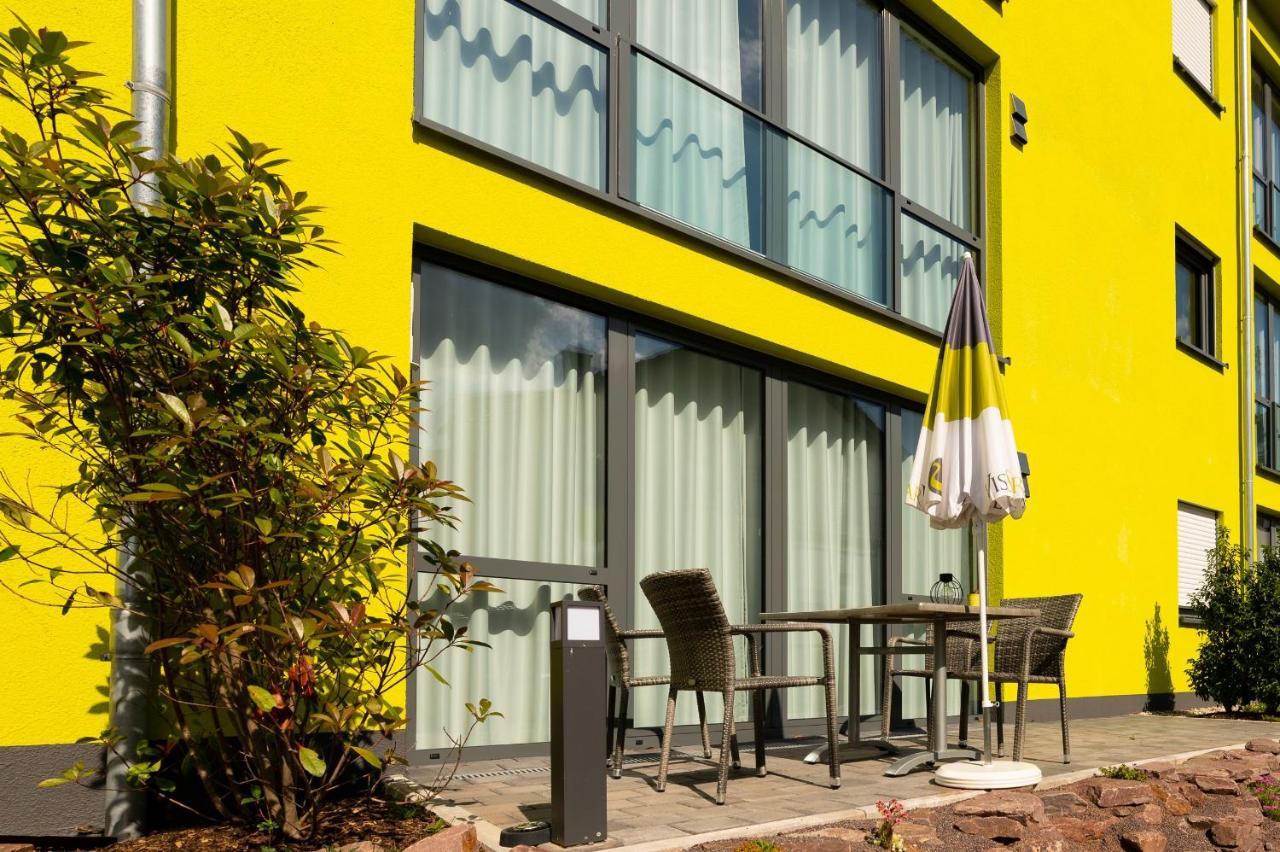 Vis Saar Vie - Ferienwohnungen An Der Saarschleife Mettlach Exterior photo